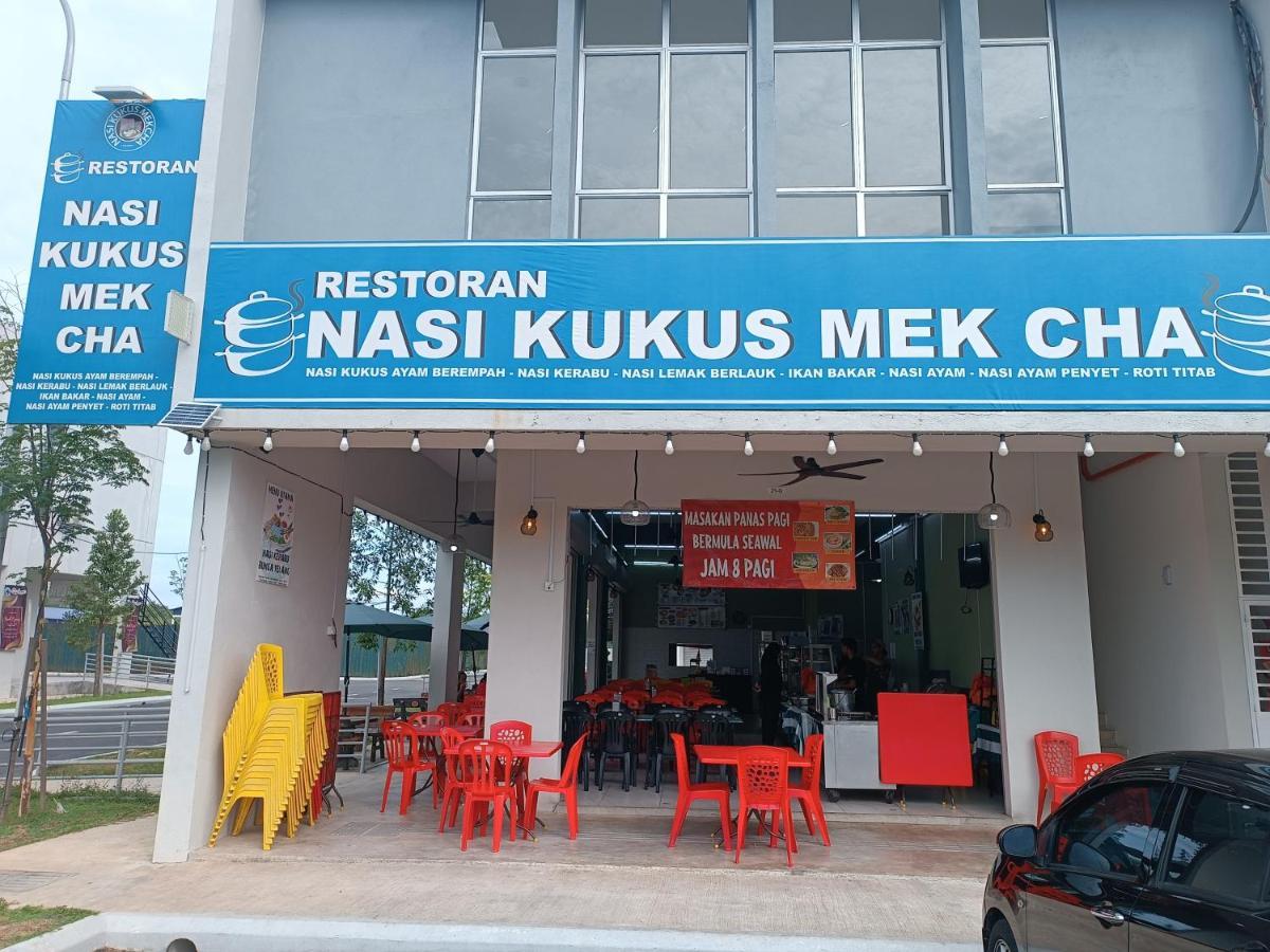 Aisy Homestay Putrajaya Cyberjaya Klia Kampung Dengkil Exterior photo
