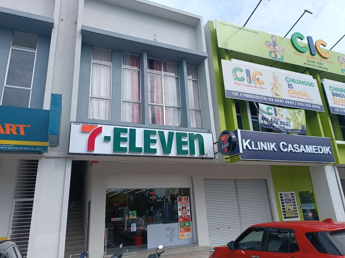 Aisy Homestay Putrajaya Cyberjaya Klia Kampung Dengkil Exterior photo