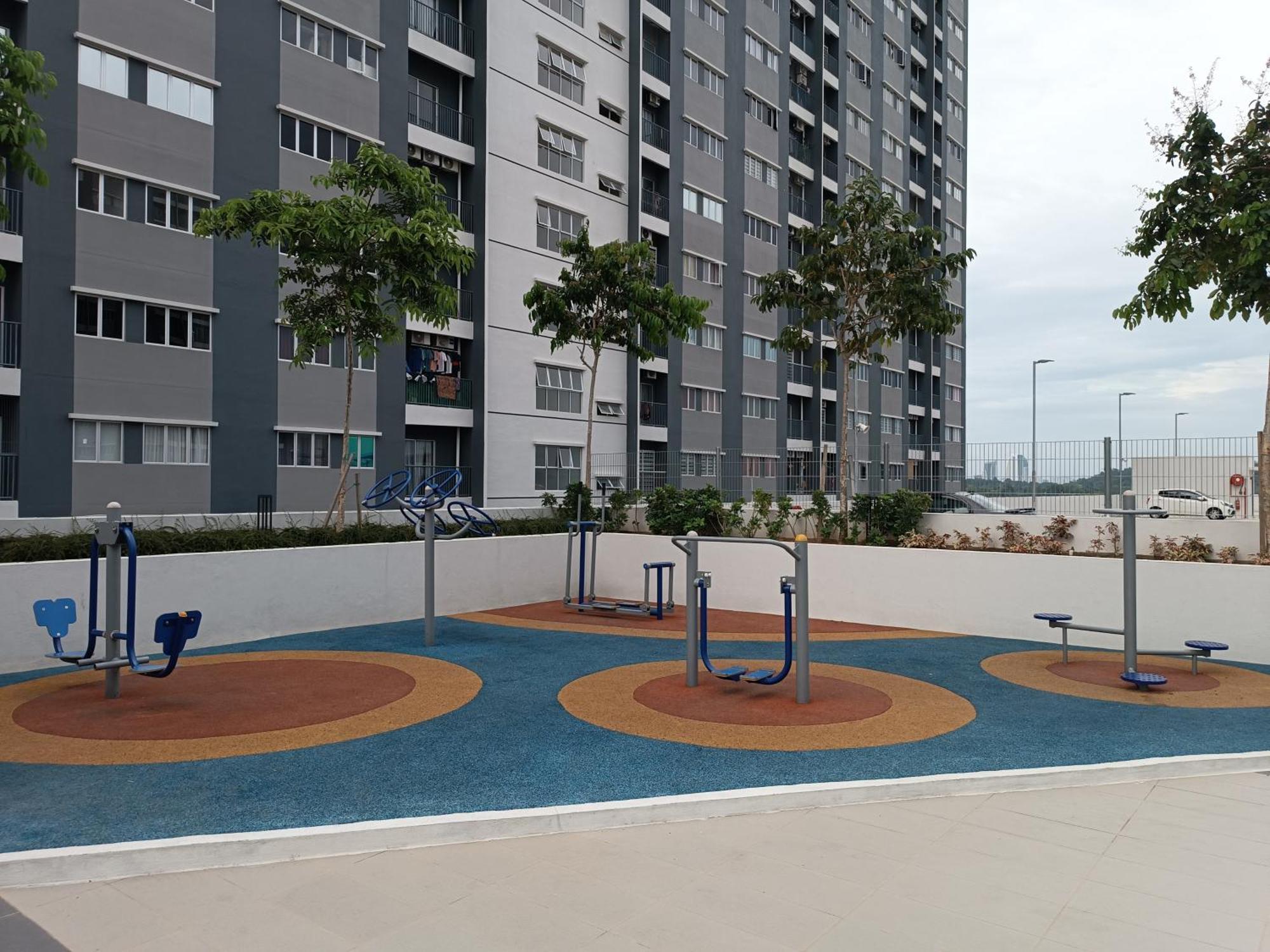 Aisy Homestay Putrajaya Cyberjaya Klia Kampung Dengkil Exterior photo